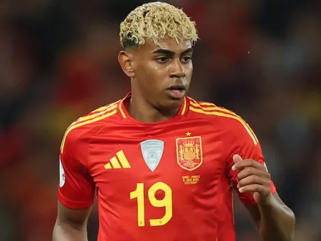 Why is Lamine Yamal not playing today for Spain vs Turkey in UEFA 2026 World Cup Qualifiers finale?