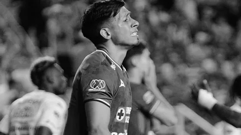 Ángel Sepúlveda más lejos que cerca de Chivas.
