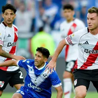 River fue un espanto ante Vélez y cerró la primera fase con un empate