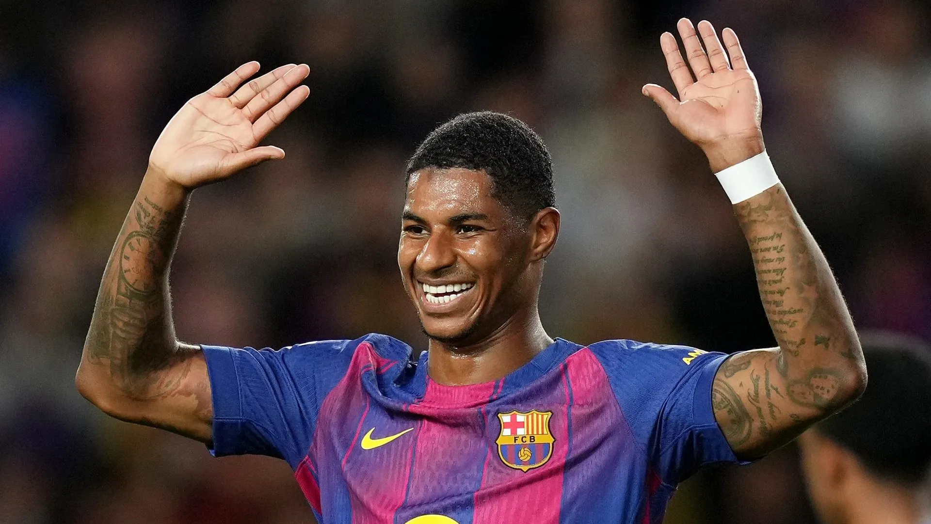Marcus Rashford celebrando gol pelo Barcelona