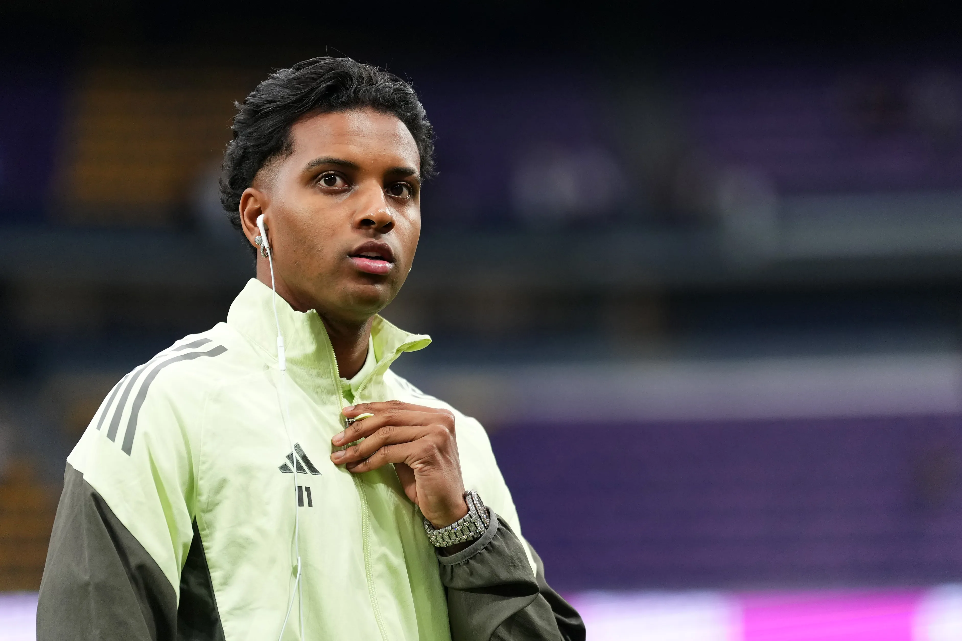 Rodrygo foi ligado ao Galatasaray, segundo o jornal AS, que informa que o clube turco gostaria de contratar o brasileiro. Jakobs, do time da Turquia, comentou sobre o clube com o jogador do Real Madrid, ainda segundo o portal (Foto: Angel Martinez/Getty Images)