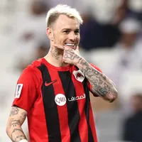 Grêmio insiste por Róger Guedes, do Al-Rayyan