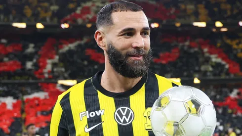 Benzema revela conversas com Florentino sobre possível retorno ao Real Madrid. (Photo by Yasser Bakhsh/Getty Images)