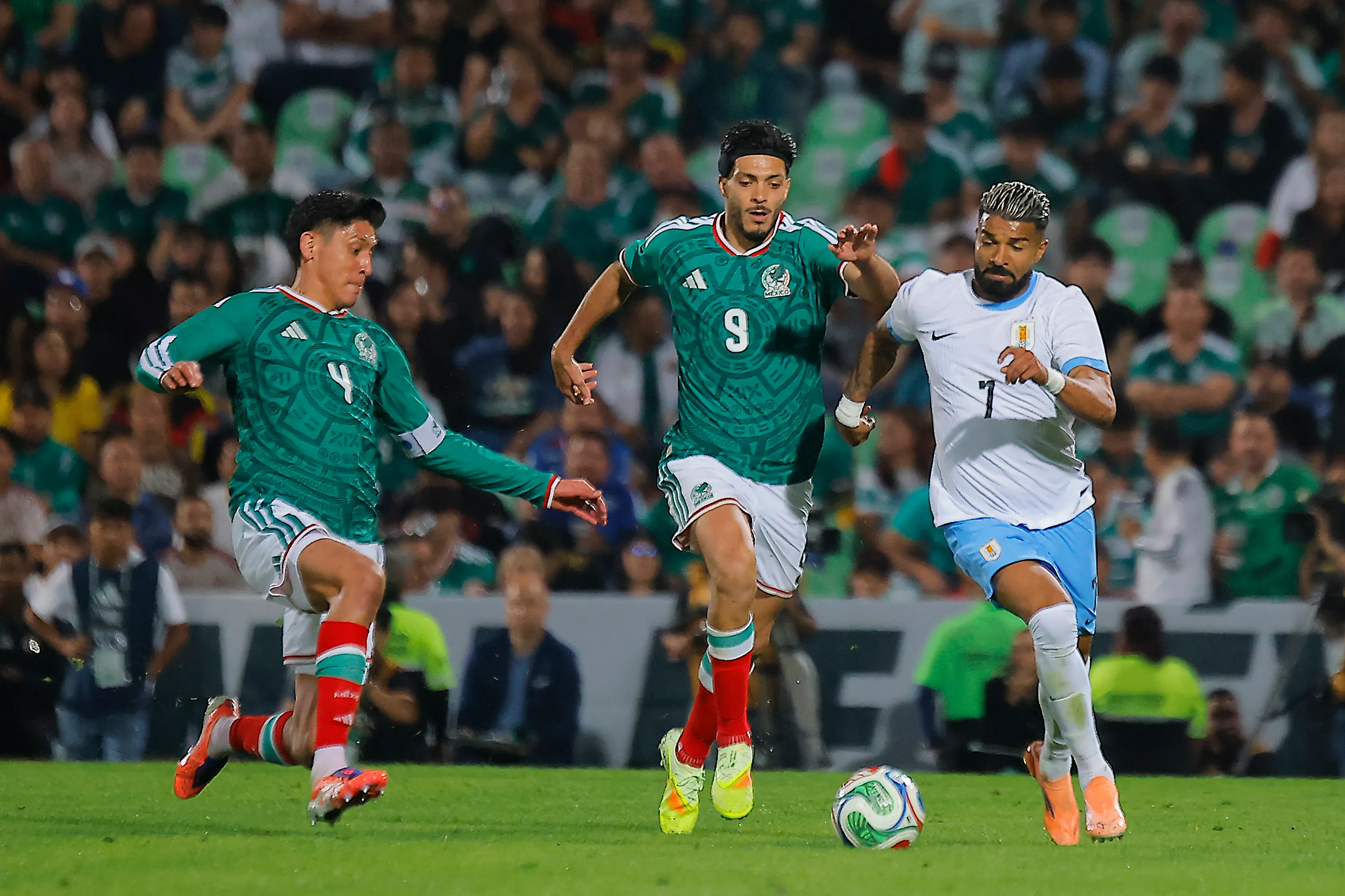 México viene de empatar 0-0 con Uruguay (Getty Images)