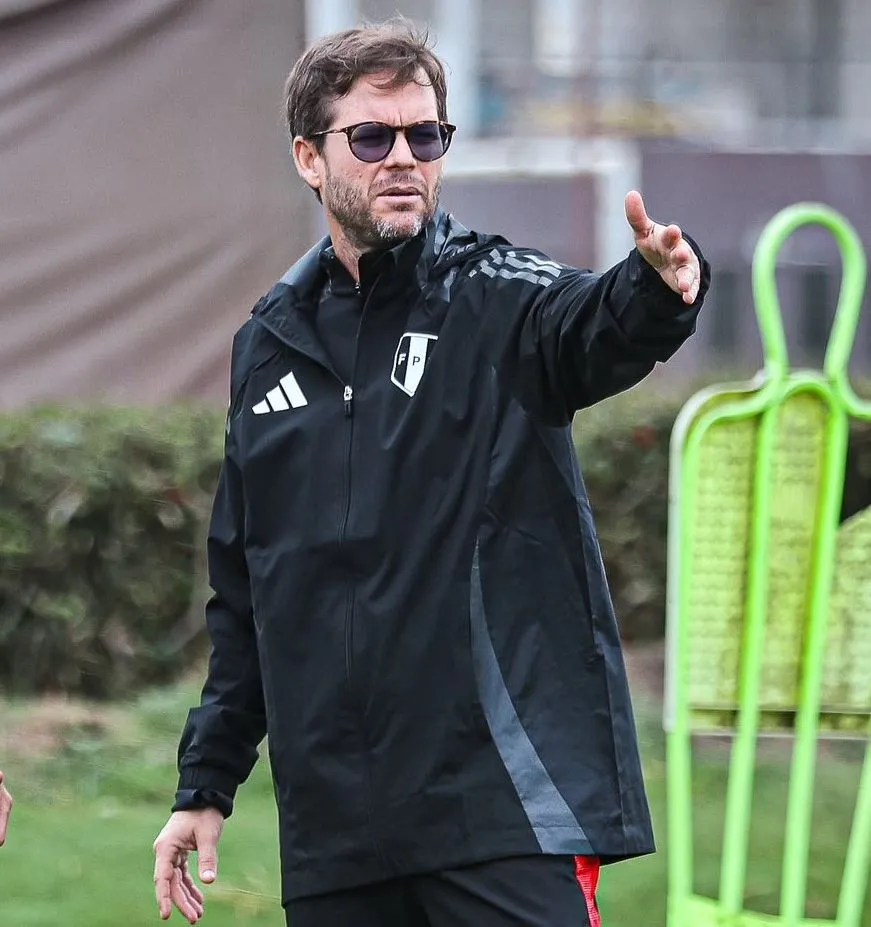 Manuel Barreto en la Selección Peruana. (Foto: X).