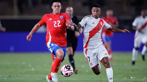 Perú quiere imponerse ante Chile.