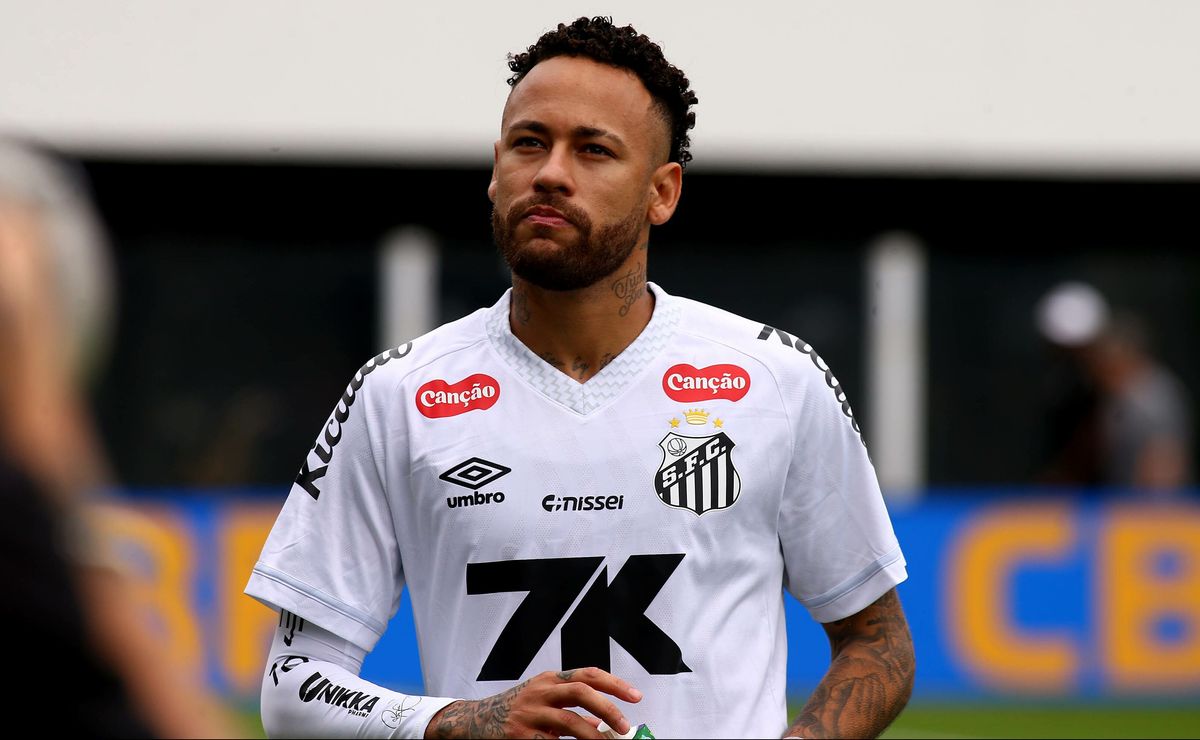 Jornal espanhol critica Neymar em derrota no Santos em meio a busca por espaço na Seleção