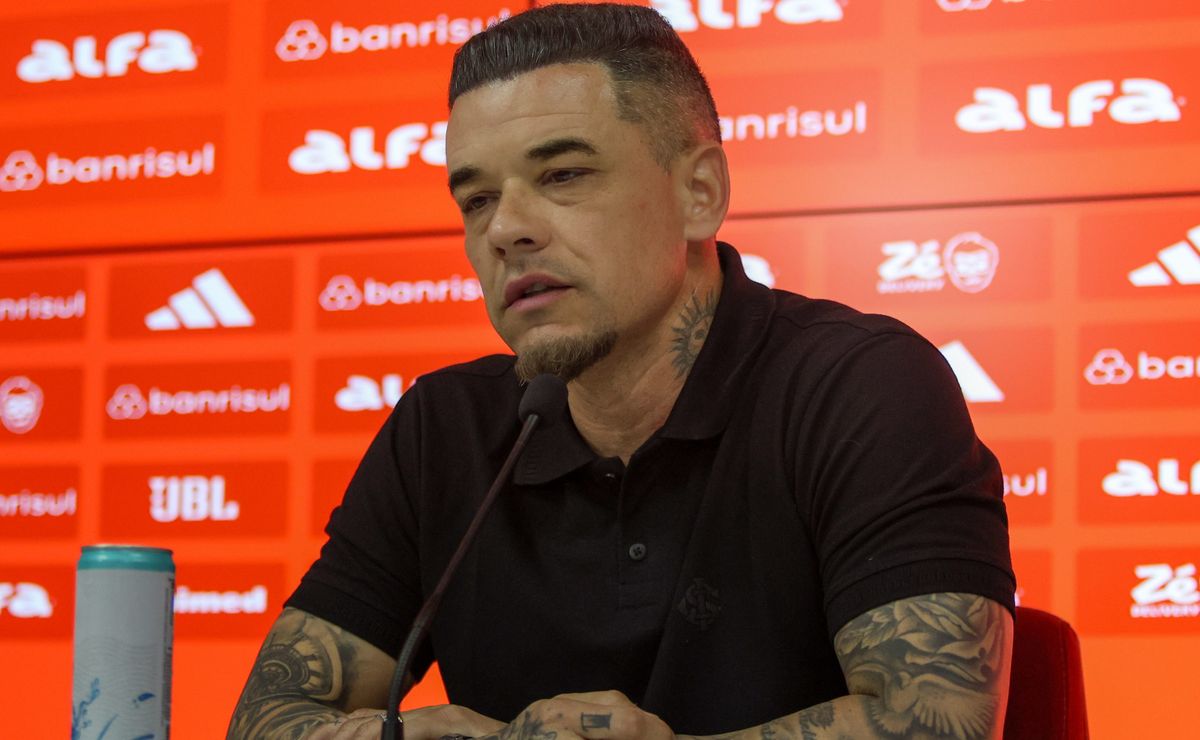 D’Alessandro e Barcellos são denunciados pelo árbitro Lucas Torezin e pode render punição ao Internacional