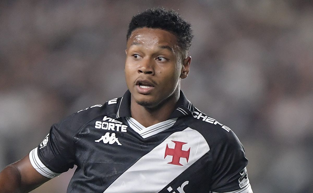 Vasco decide afastar Matheus França de forma estratégia para preservar o físico 