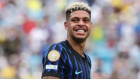 Atacante tem o futuro incerto – Foto: Michael Reaves/Getty Images.