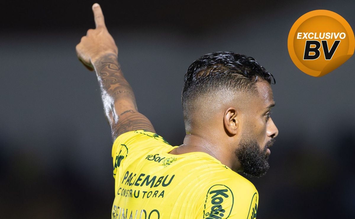 Santos avalia investida por Reinaldo para 2026 e permanência na Série A é 1º passo para negociação