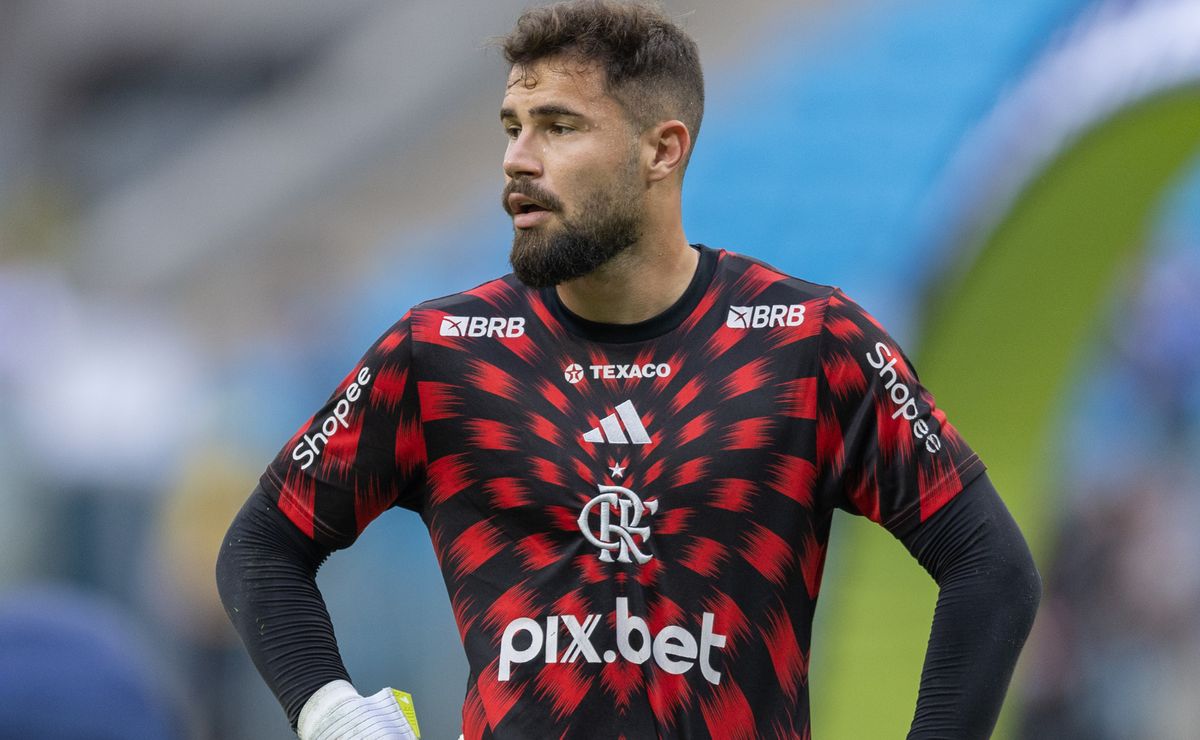 Matheus Cunha acerta com Cruzeiro e vive últimos momentos no Flamengo antes da saída em 2026
