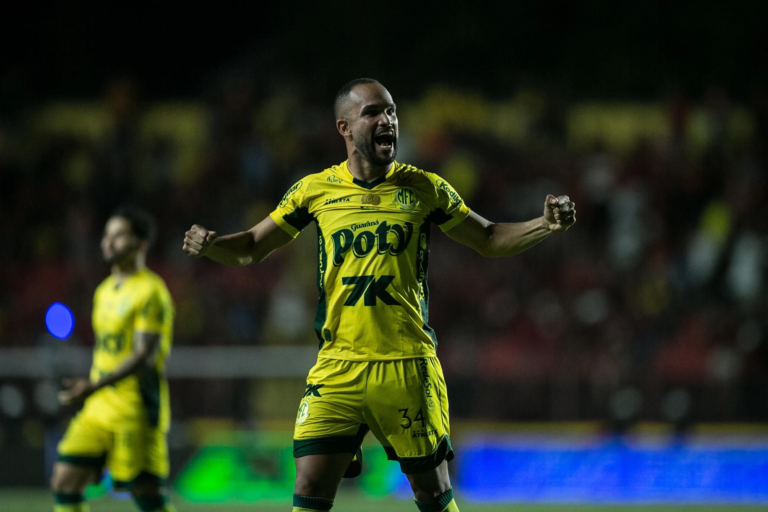 Joao Victor jogador do Mirassol durante a partida contra o Sport na Ilha do Retiro em Recife (PE), pelo Campeonato Brasileiro A 2025. Foto: Marlon Costa/AGIF