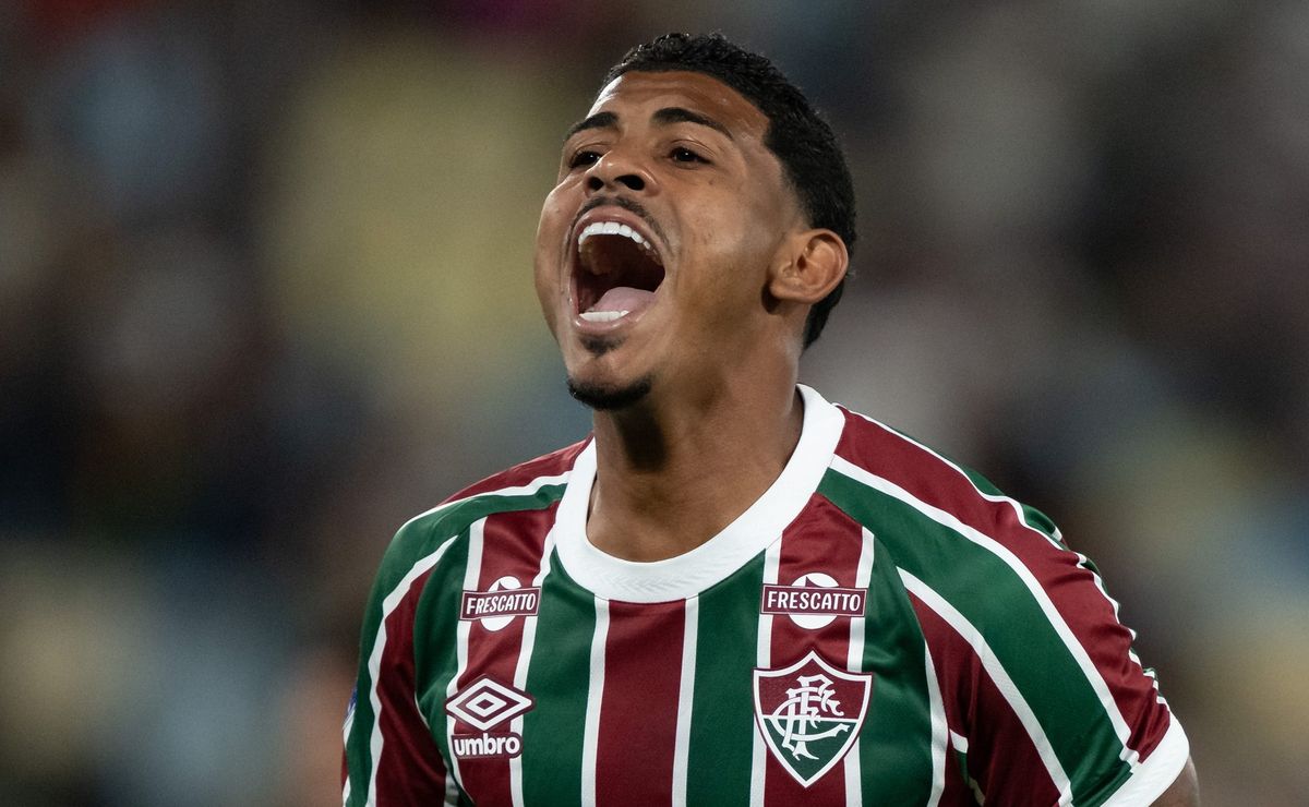 John Kennedy provoca e esquenta clima para Fla-Flu: “Não podemos deixar o Flamengo ser campeão”