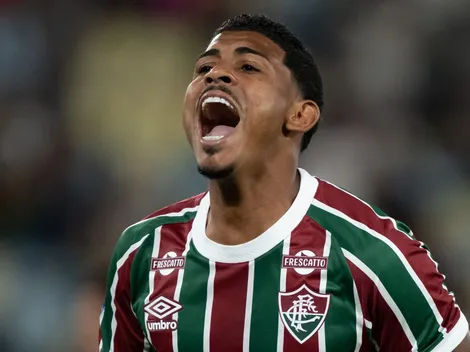 "Não podemos deixar o Flamengo ser campeão", provoca John Kennedy