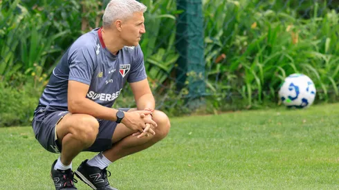 Crespo durante treino no CT Barra Funda. Foto: Marcello Zambrana/AGIF