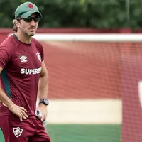 Sem receber chances de Zubeldía, Fuentes pode ser liberado pelo Fluminense na próxima temporada