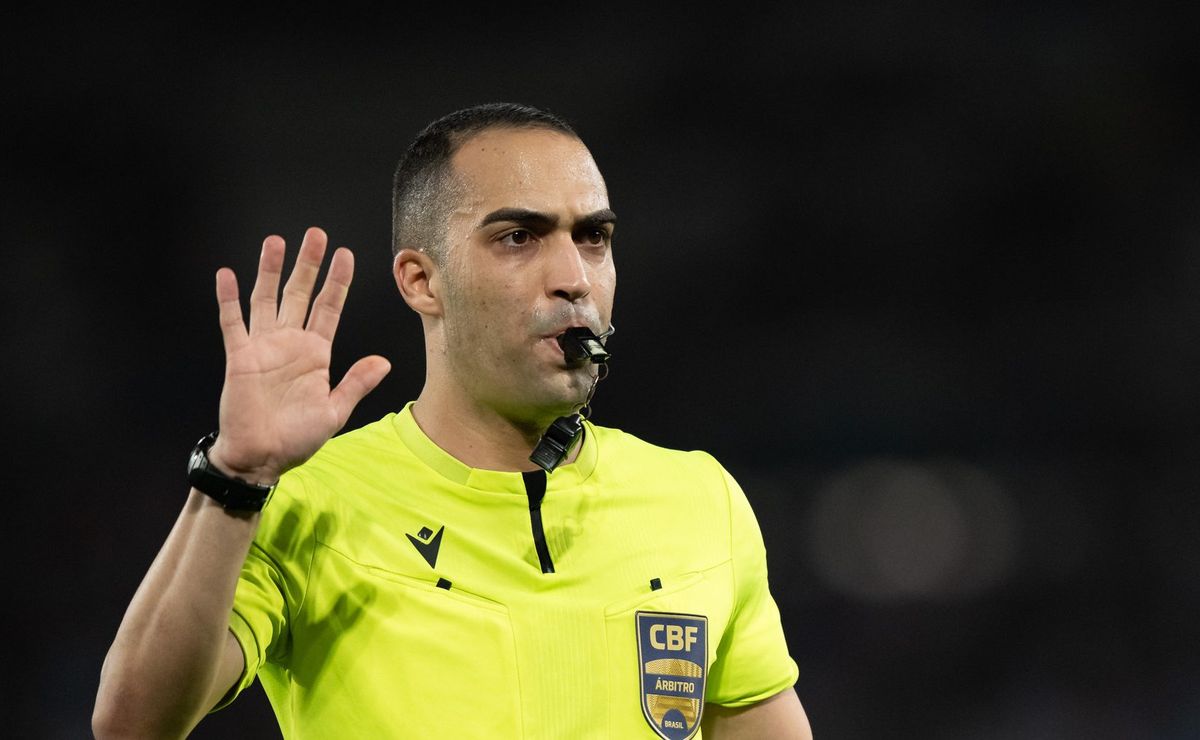 Pressão do Fluminense na CBF chega ao Flamengo e árbitro Davi de Oliveira Lacerda tem respaldo da entidade