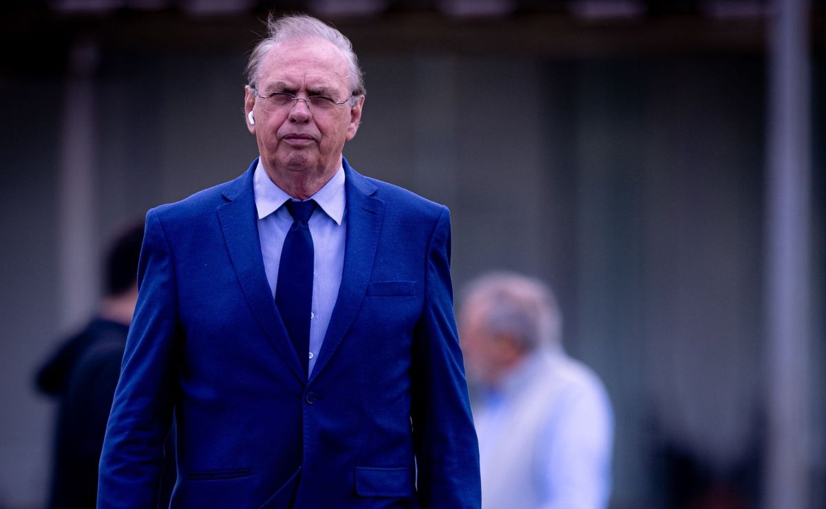 Gaviões pede ‘paz interna’ e coloca Stabile contra o relógio em momento crítico do clube