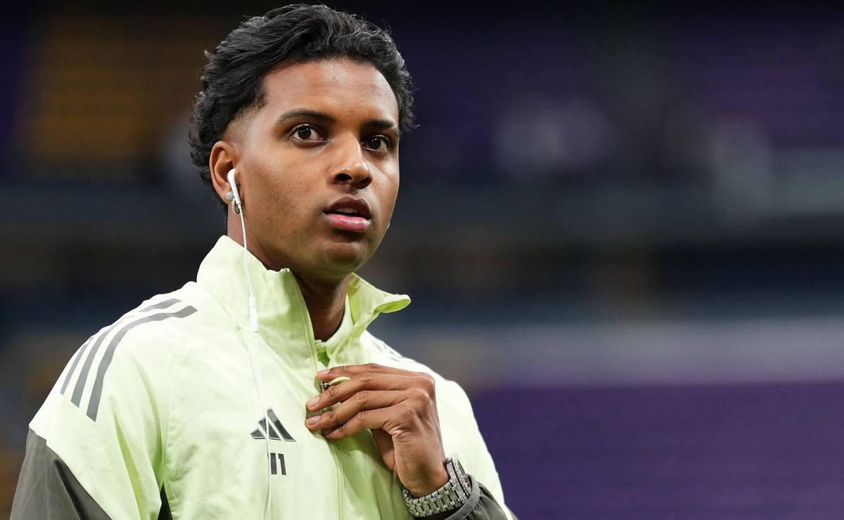 Santos pode receber ‘caminhão de dinheiro’ após interesse do Galatasaray na contratação de Rodrigo