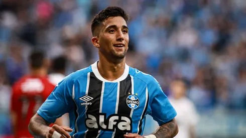 Kike Olivera não deve permanecer no Grêmio em 2026