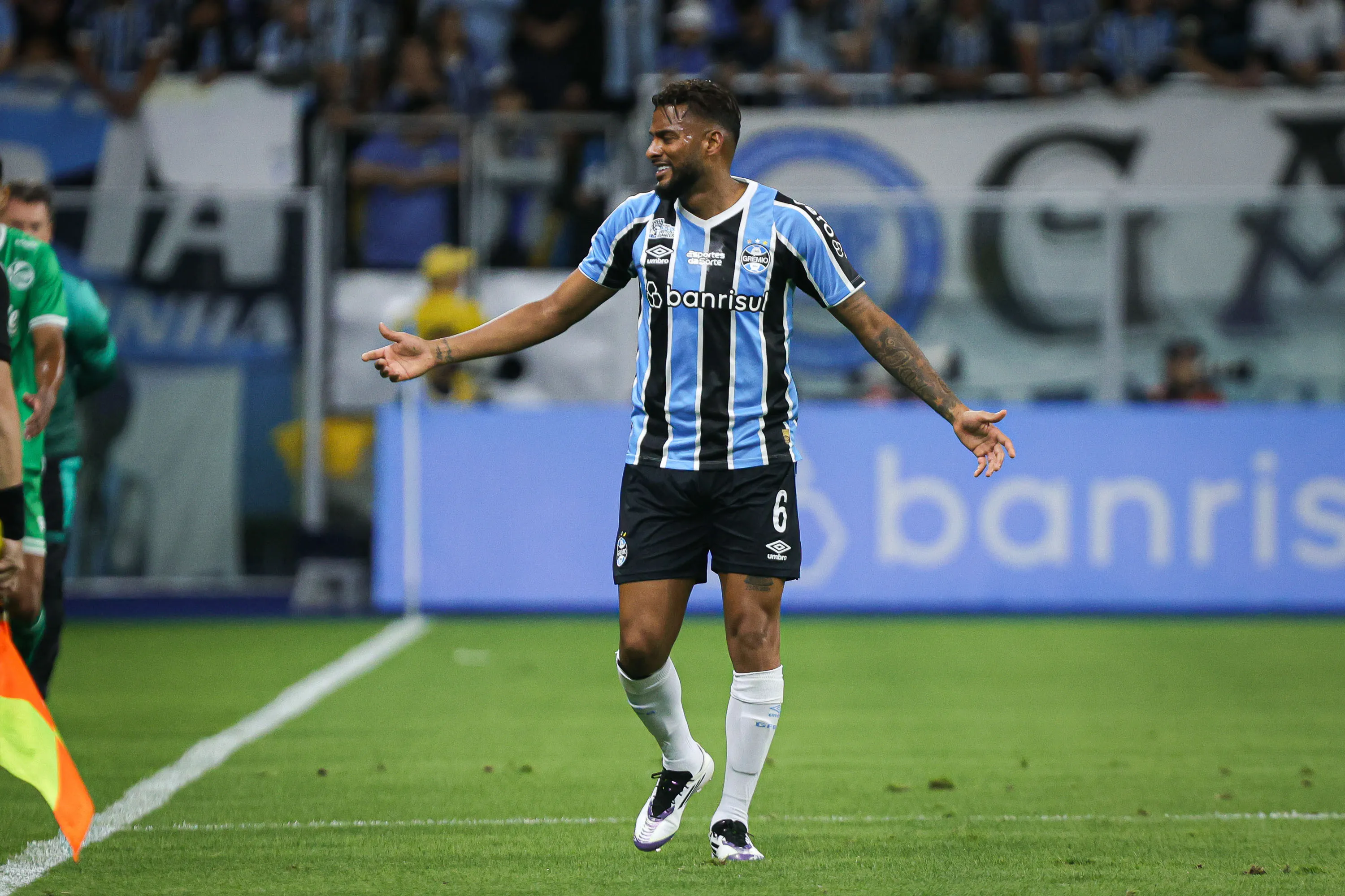 Reinaldo, ex-Grêmio. Foto: Maxi Franzoi/AGIF