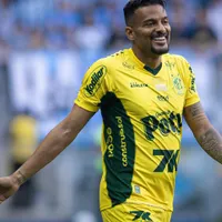 Reinaldo, muito criticado pela torcida do Grêmio, surpreende ao declarar sonho de disputar a Copa do Mundo