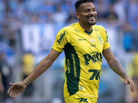 Reinaldo, ex-Grêmio, admite desejo de jogar o Mundial