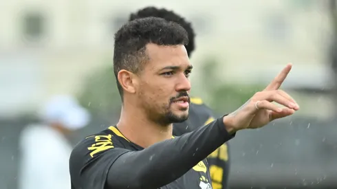 Zé Ivaldo, jogador do Cruzeiro, emprestado ao Santos