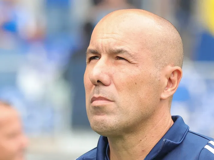 Jardim é avisado que Fagner está recuperado e voltará a ser relacionado no Cruzeiro