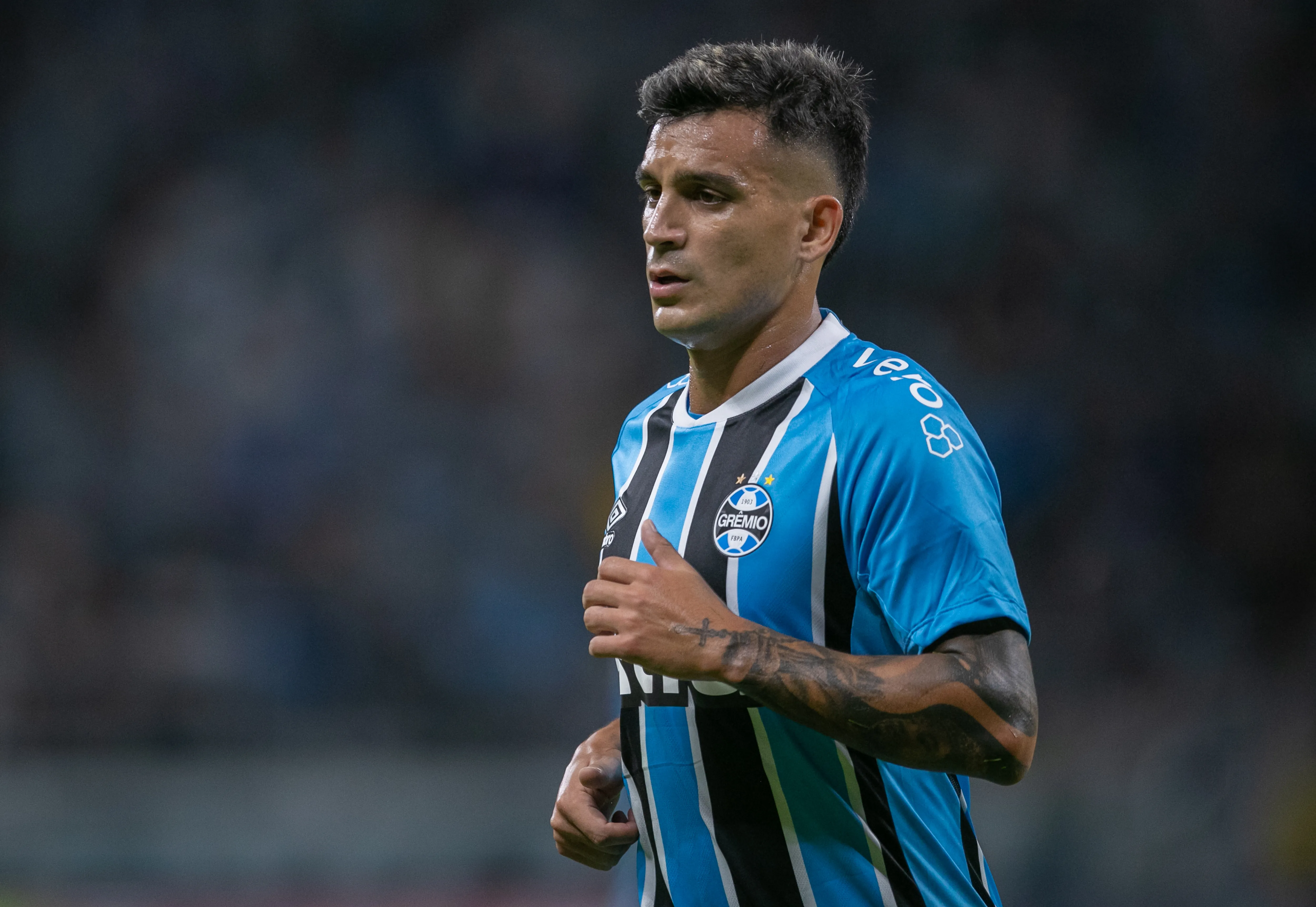 Cristaldo será titular contra o Vasco – Foto: Liamara Polli/AGIF.