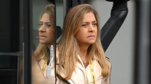 Leila Mejdalani Pereira, presidente do Palmeiras, chega ao estádio antes da partida do Grupo A do Mundial de Clubes da FIFA 2025 entre SE Palmeiras e FC Porto, no MetLife Stadium, em 15 de junho de 2025, em East Rutherford, Nova Jersey. (Foto de David Ramos/Getty Images)