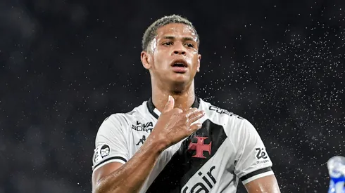 Cauan Barros é peça-chave do Vasco de Fernando Diniz