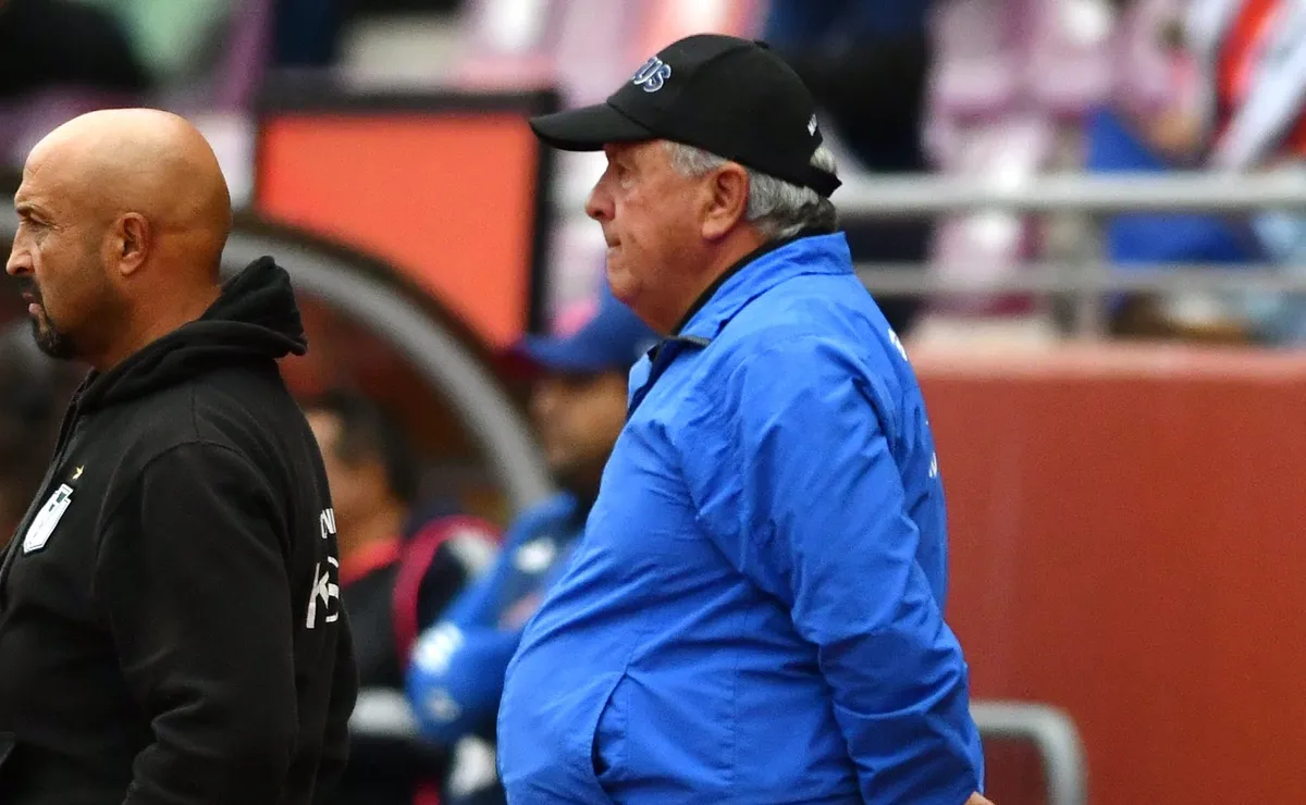 Antofagasta con Marcoleta, favorito en liguilla de Primera B