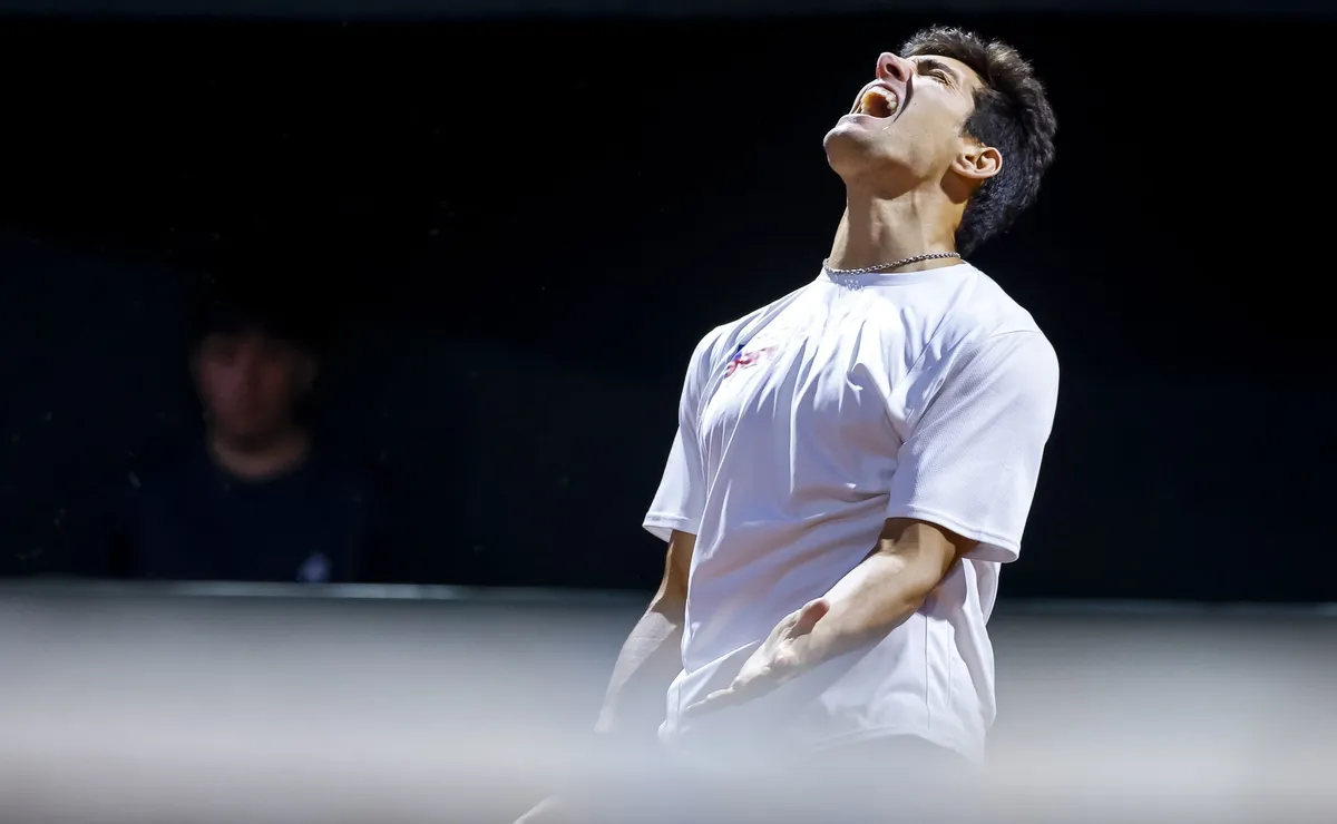 Cristian Garin anuncia fin de temporada 2025 tras triunfo en Montevideo Cristian Garin anuncia fin de temporada 2025 tras triunfo en Montevideo