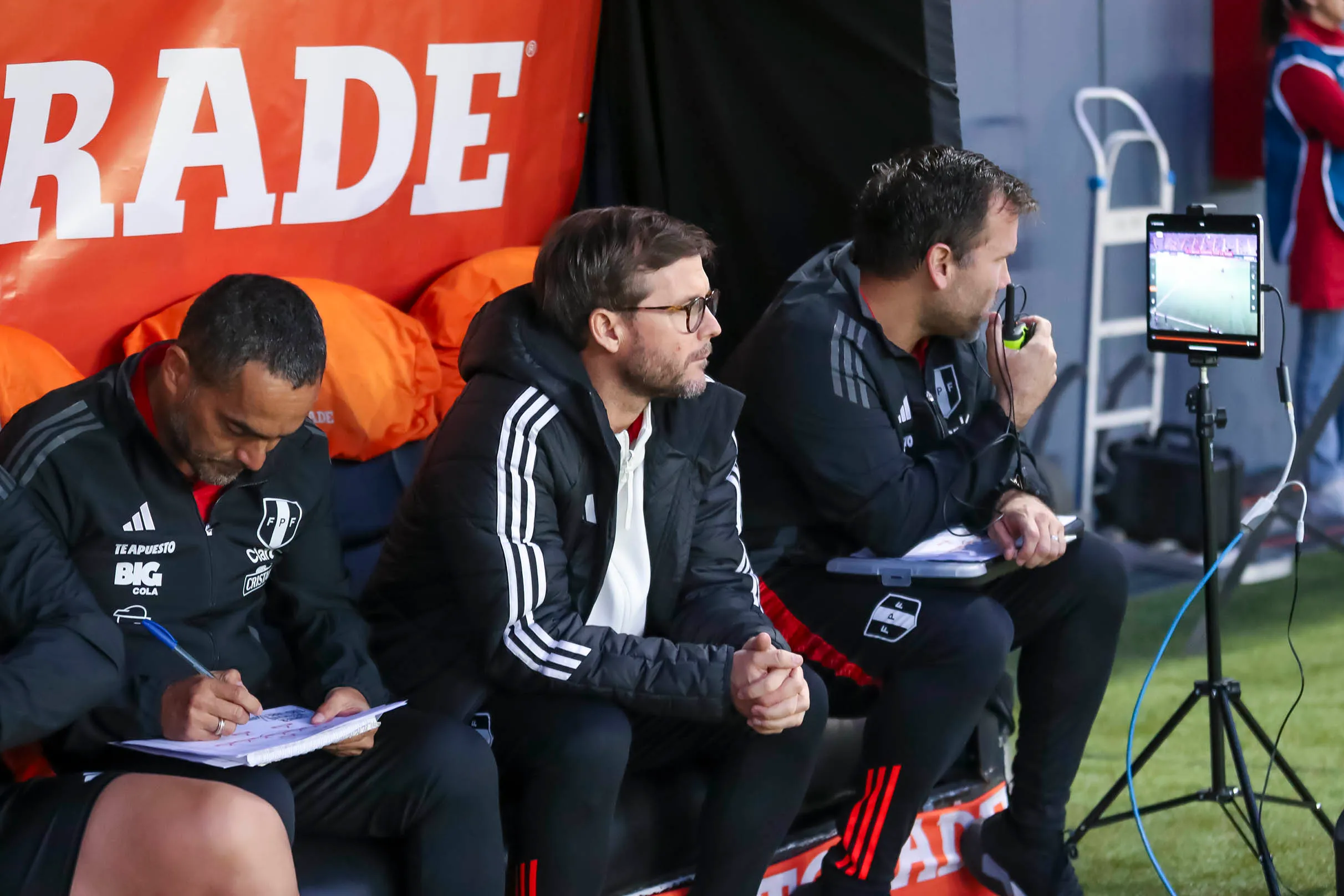 Manuel Barreto en el amistoso que Chile le ganó a Perú en La Florida. (Pepe Alvujar/Photosport).