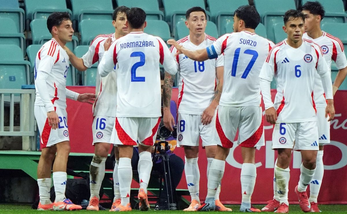 Nicolás Córdova se vuelve loco: la formación ultra ofensiva de Chile vs Perú